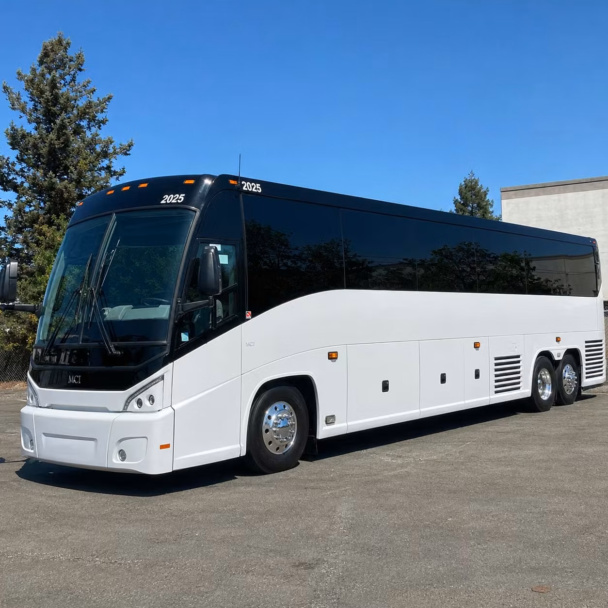 that s why westminster sports teams and fan groups trust long distance bus rentals for away games